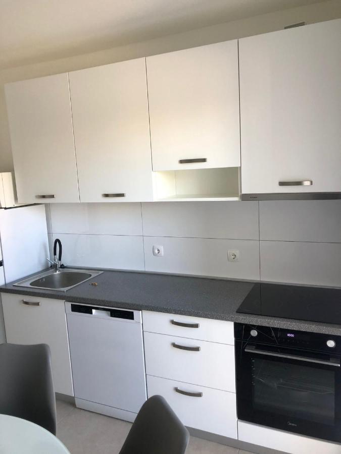 Apartman Lana Apartamento Zadar Exterior foto
